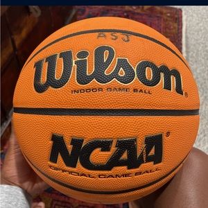 WILSON EVO/NCAA